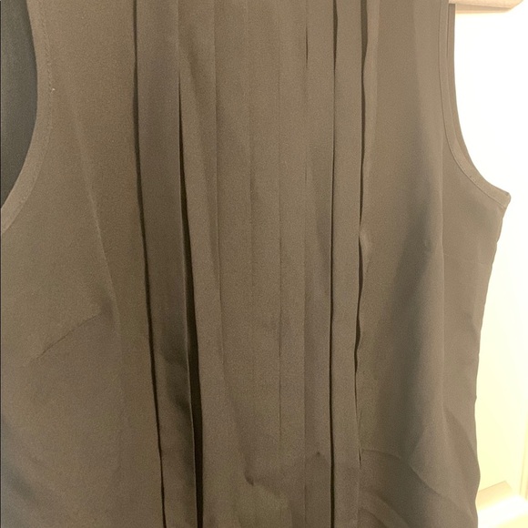 Michael Kors Black Sleeveless Top size P Pleated Capsule - Picture 3 of 7